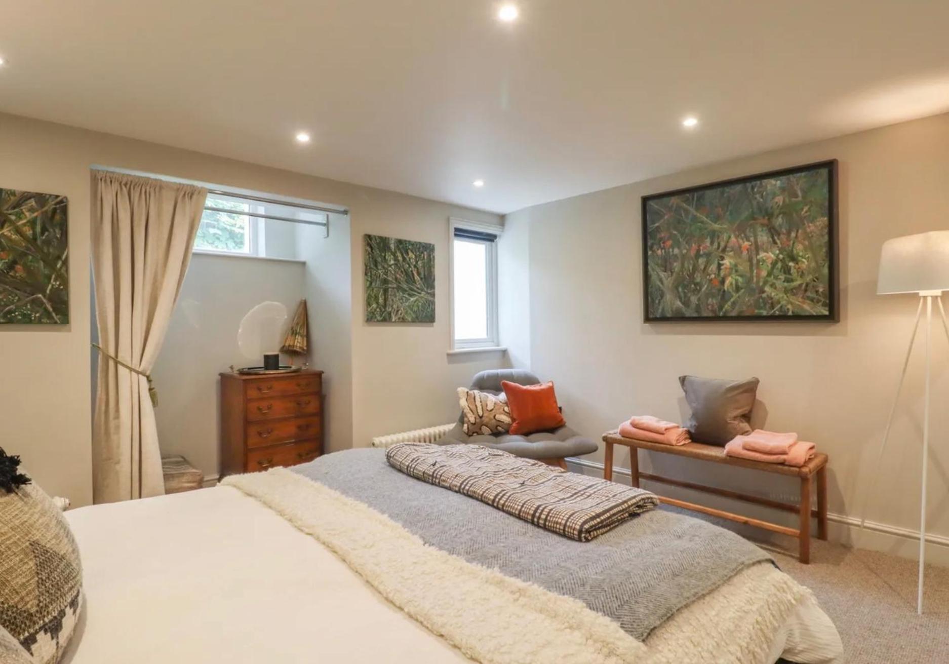 Artists Hideaway Apartment แบทเทิล ภายนอก รูปภาพ