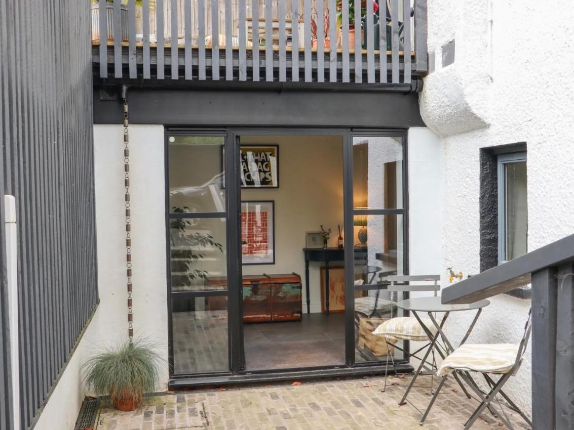 Artists Hideaway Apartment แบทเทิล ภายนอก รูปภาพ